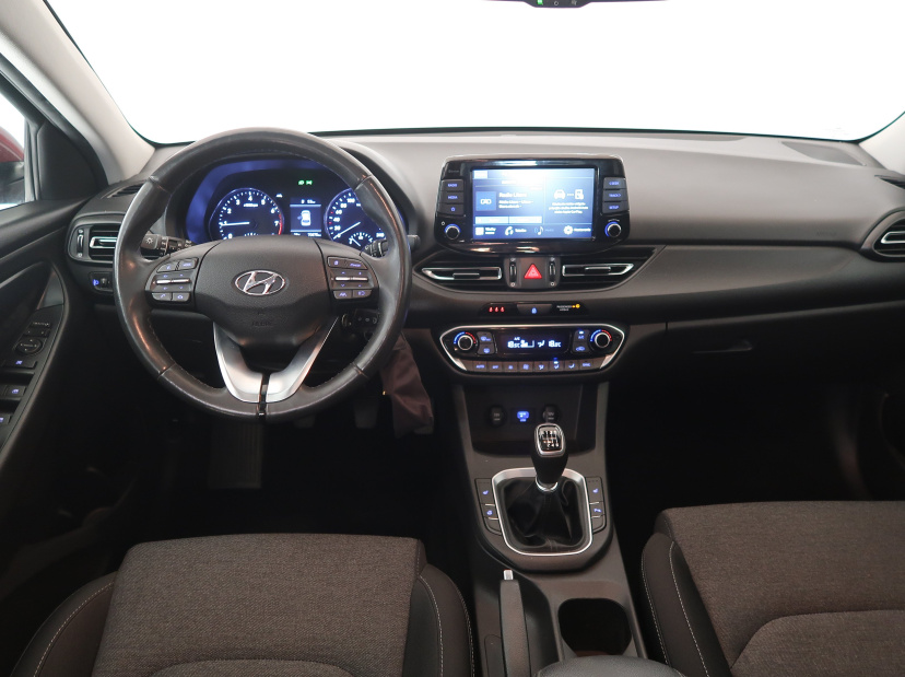 Hyundai i30, 2022