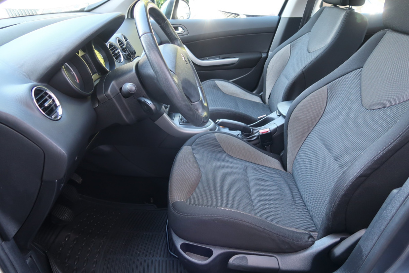 Peugeot 308, 2008