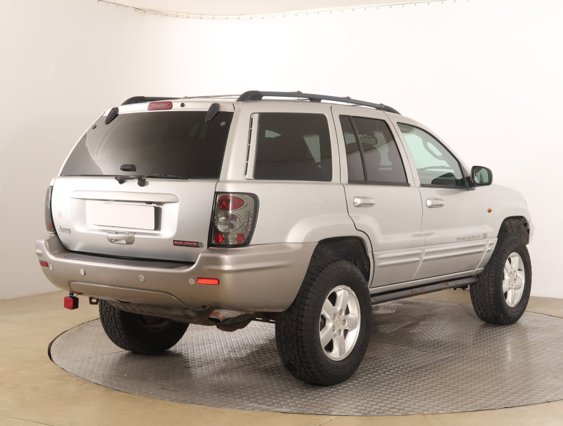 Jeep Grand Cherokee, 2003