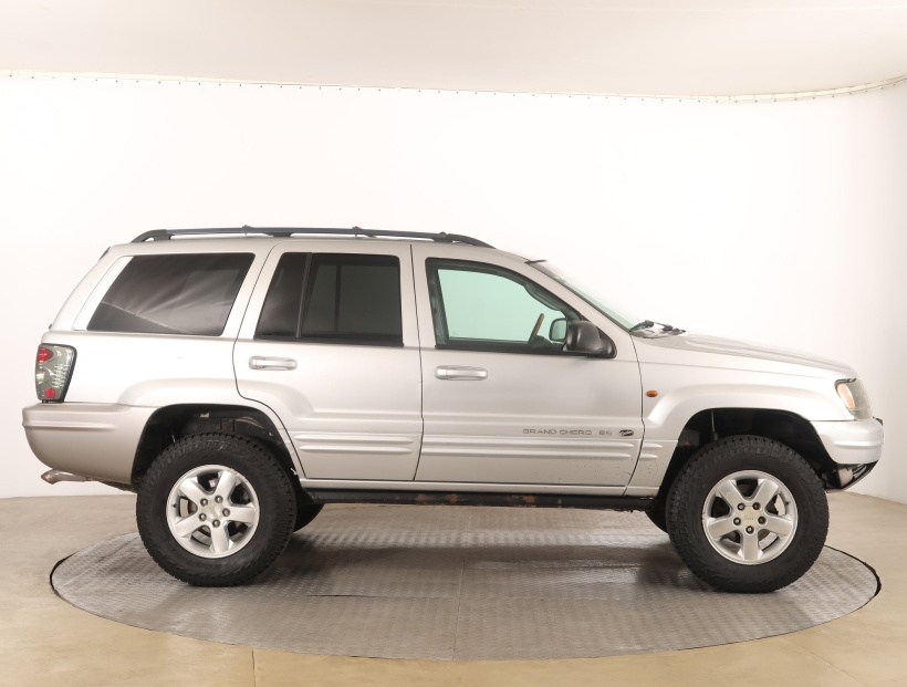Jeep Grand Cherokee, 2003