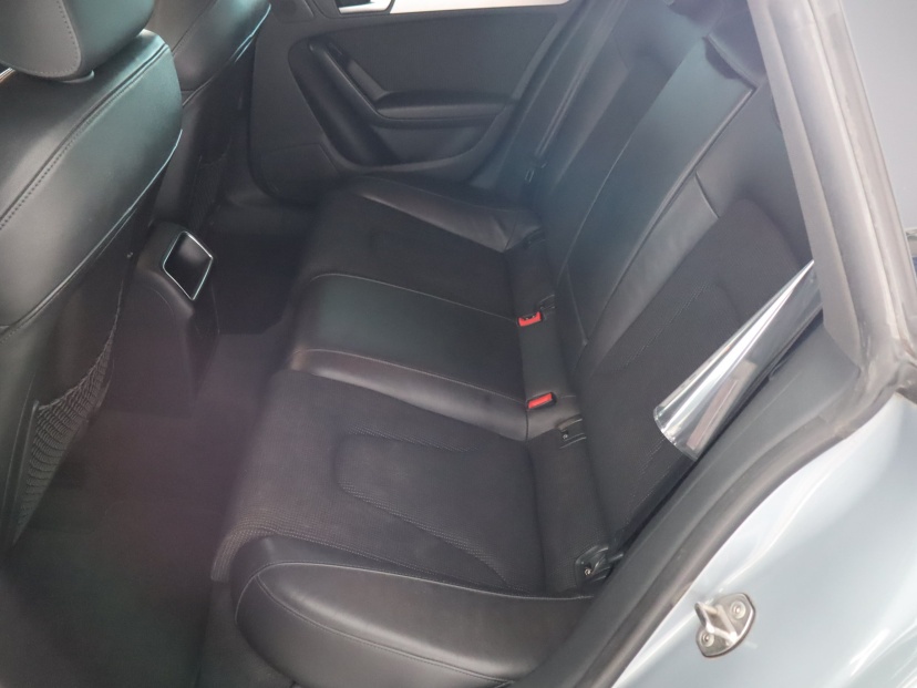 Audi A5, 2011
