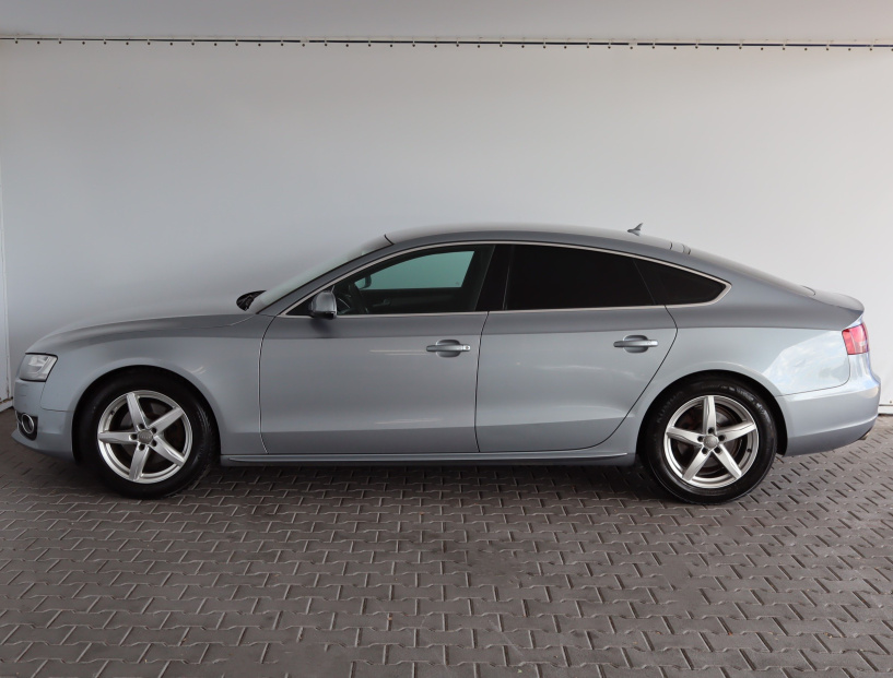 Audi A5, 2011