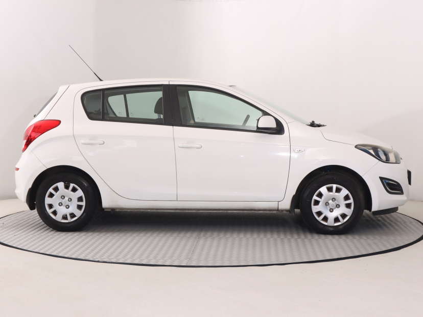 Hyundai i20, 2014