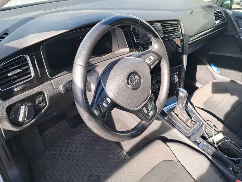 Volkswagen Golf, 2017