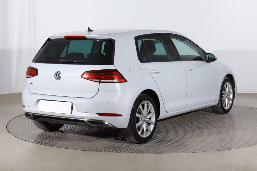Volkswagen Golf, 2017