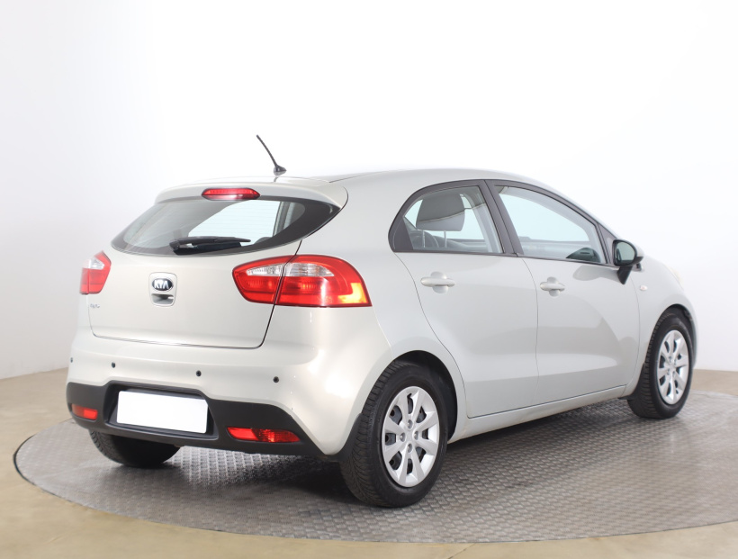 Kia Rio, 2012