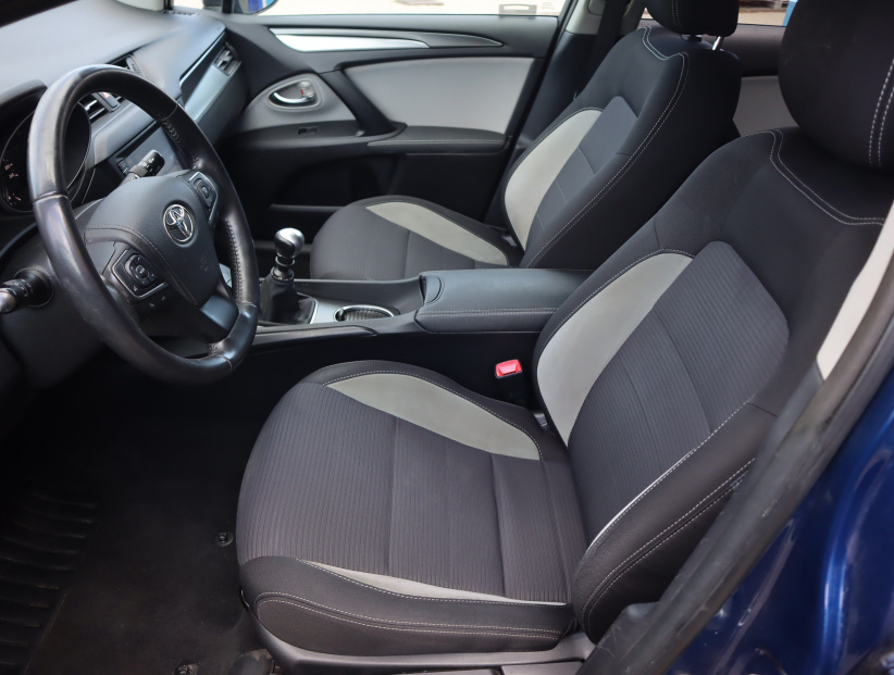 Toyota Avensis, 2016