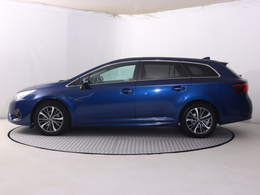 Toyota Avensis, 2016
