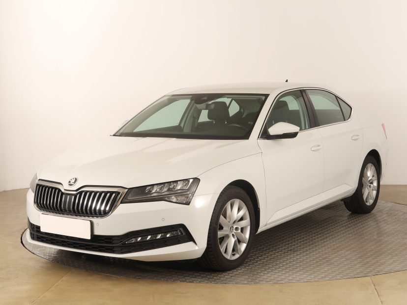 Škoda Superb, 2023