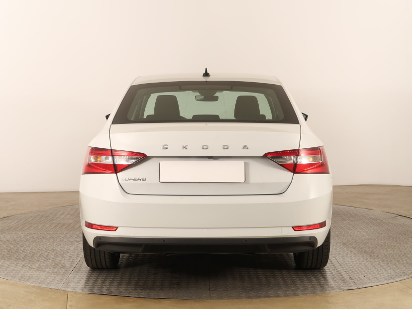 Škoda Superb, 2023