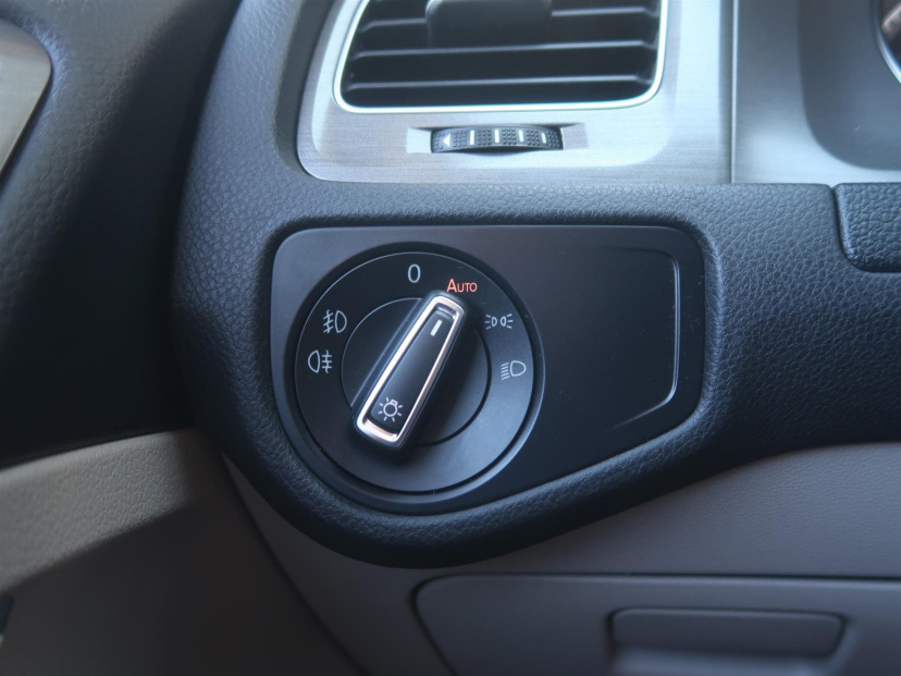 Volkswagen Golf, 2013