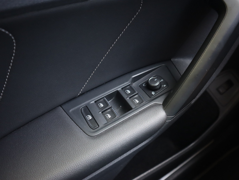 Volkswagen Tiguan, 2020