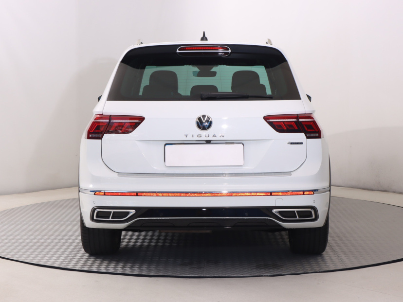 Volkswagen Tiguan, 2020