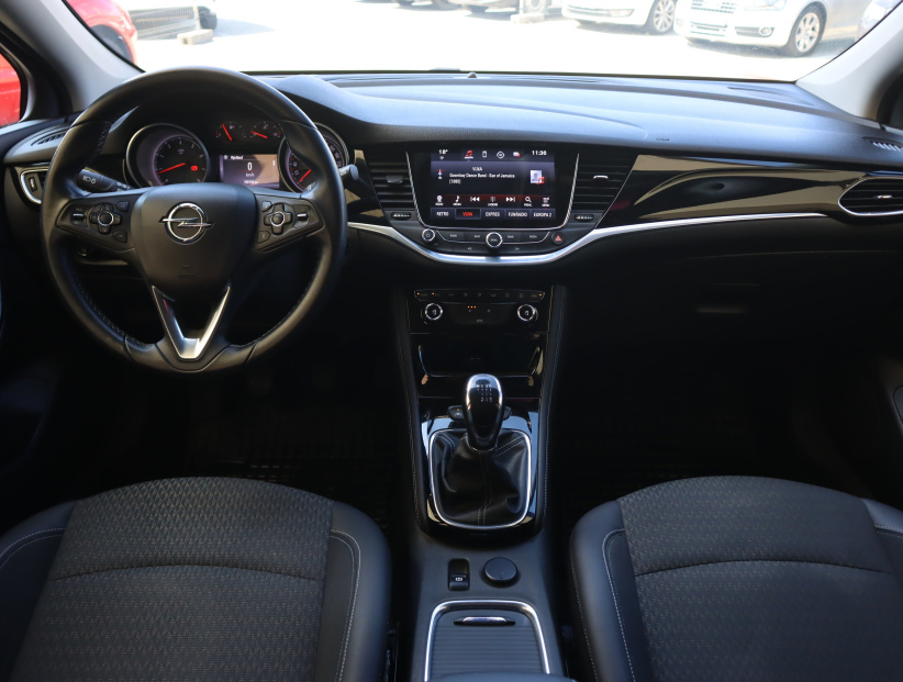 Opel Astra, 2015