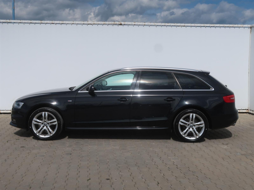 Audi A4, 2015