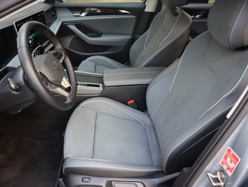Volkswagen Passat, 2024