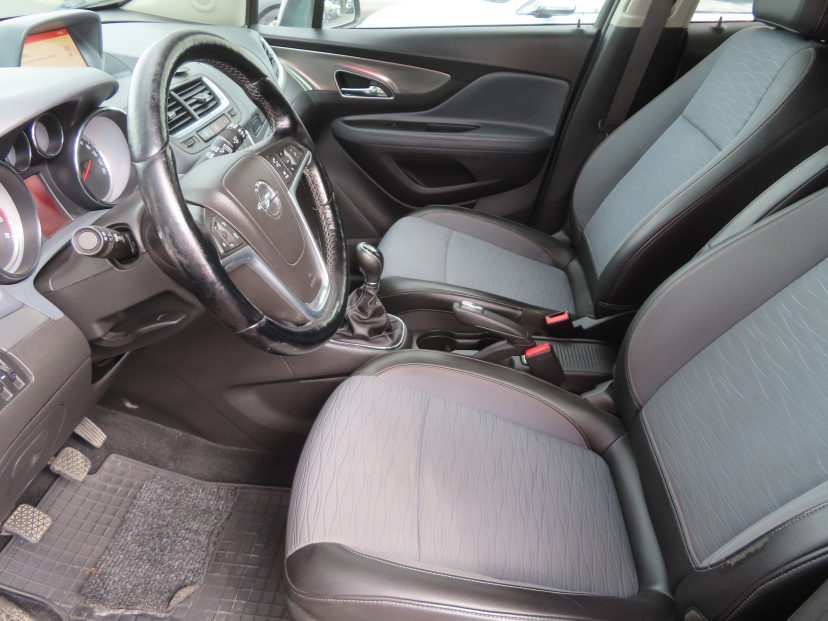 Opel Mokka, 2016