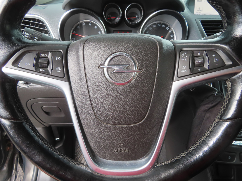Opel Mokka, 2016