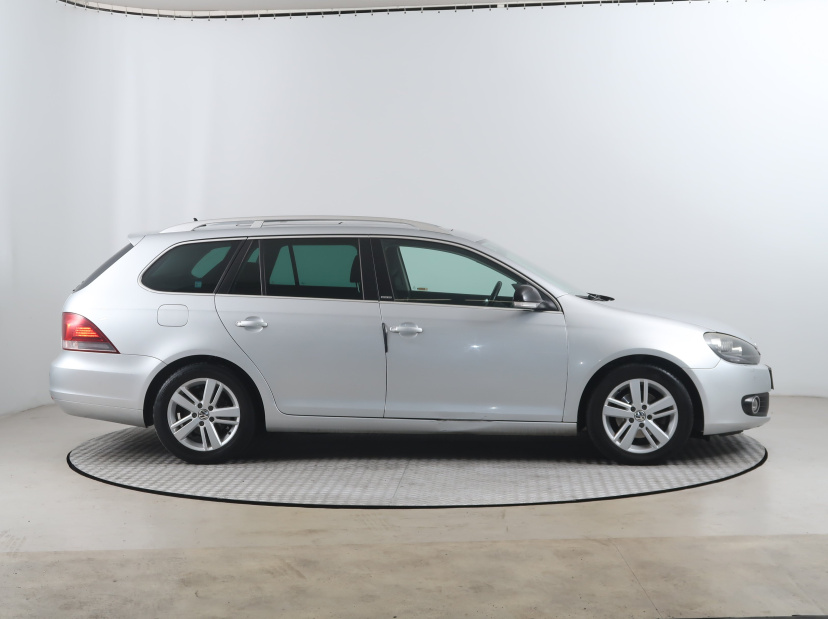 Volkswagen Golf, 2011