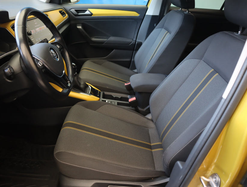 Volkswagen T-Roc, 2018