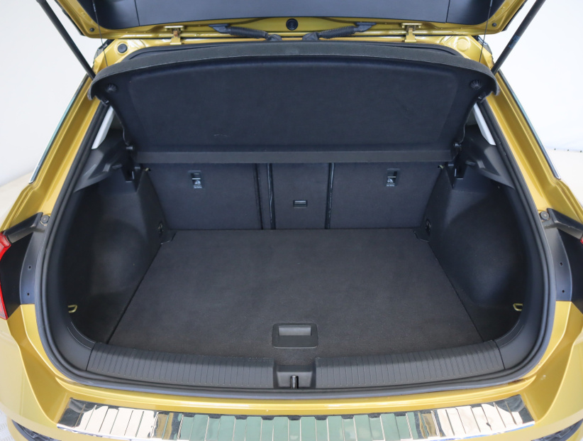 Volkswagen T-Roc, 2018