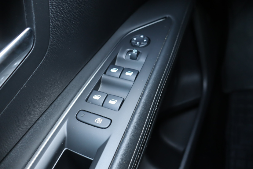 Peugeot 3008, 2019