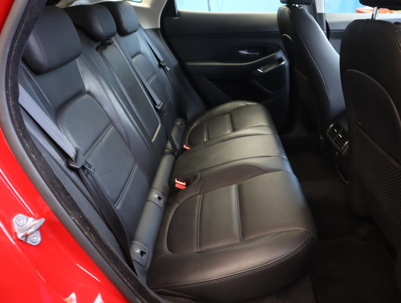 Jaguar E-Pace, 2019