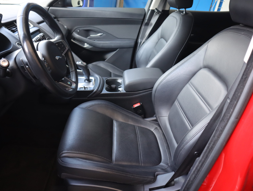Jaguar E-Pace, 2019