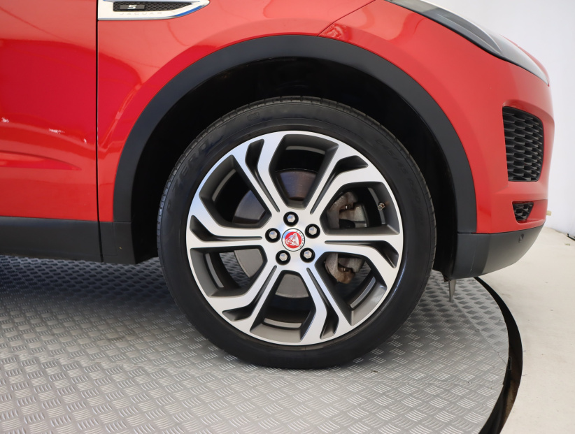 Jaguar E-Pace, 2019
