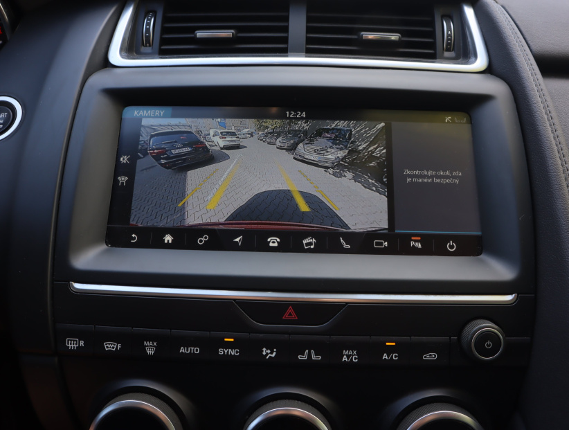 Jaguar E-Pace, 2019