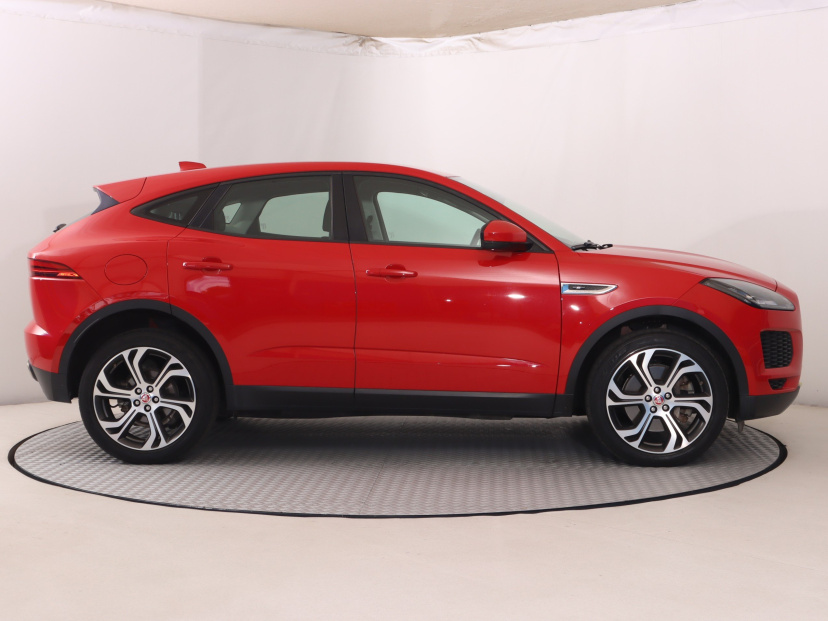 Jaguar E-Pace, 2019