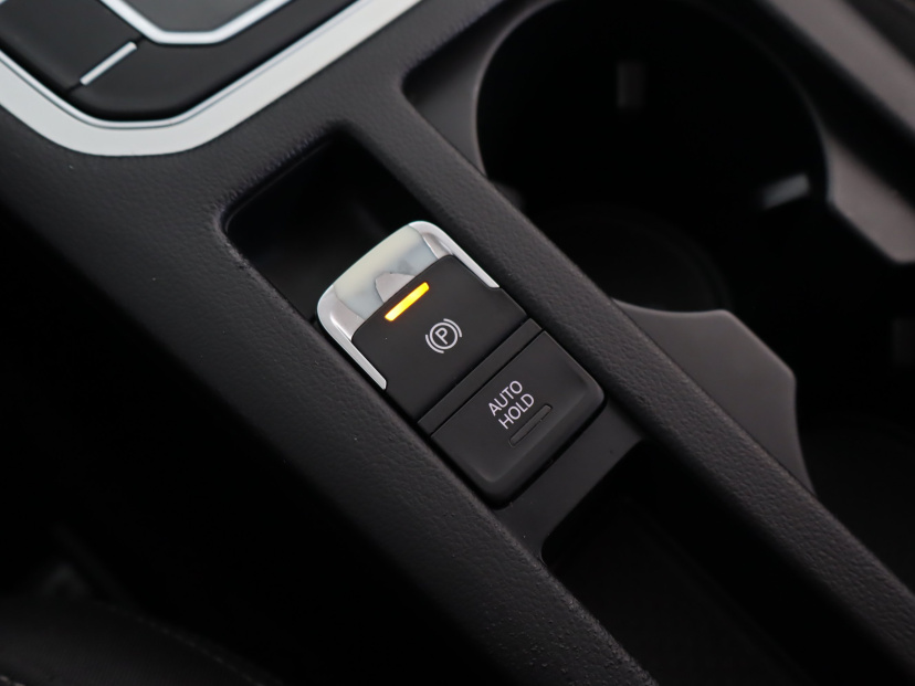 Volkswagen Passat, 2016