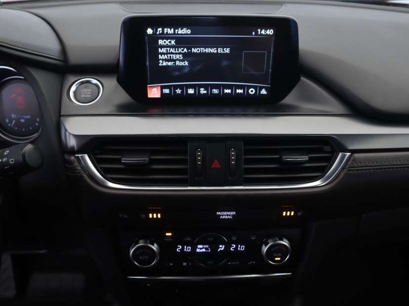 Mazda 6, 2015