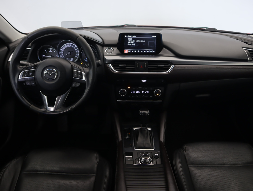 Mazda 6, 2015