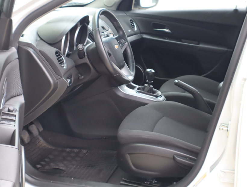 Chevrolet Cruze, 2013