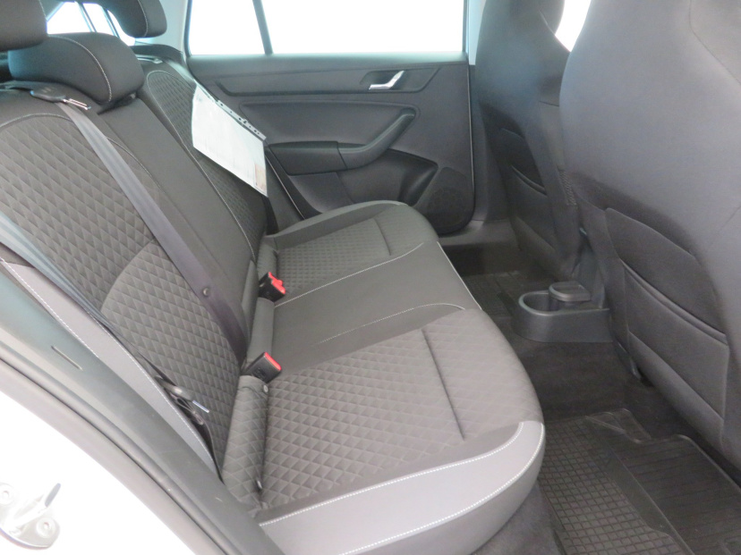 Škoda Rapid Spaceback, 2015