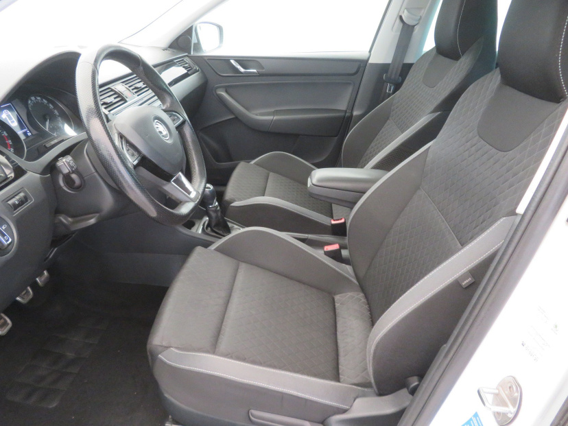 Škoda Rapid Spaceback, 2015