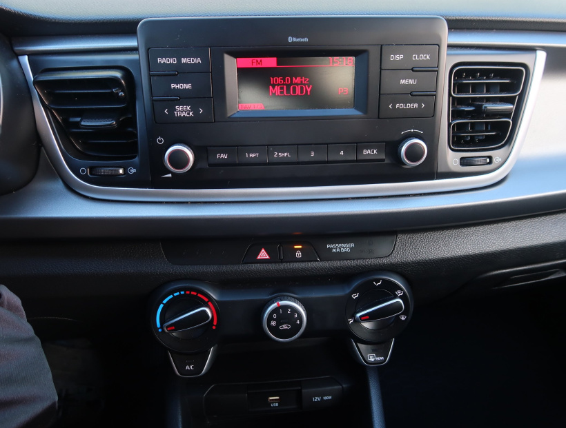 Kia Rio, 2021
