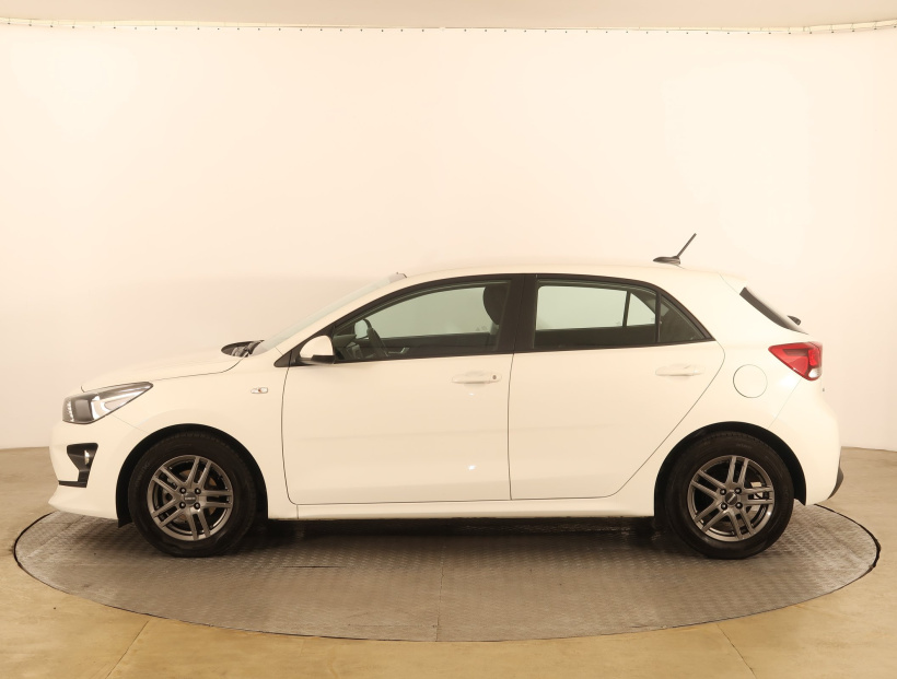 Kia Rio, 2021