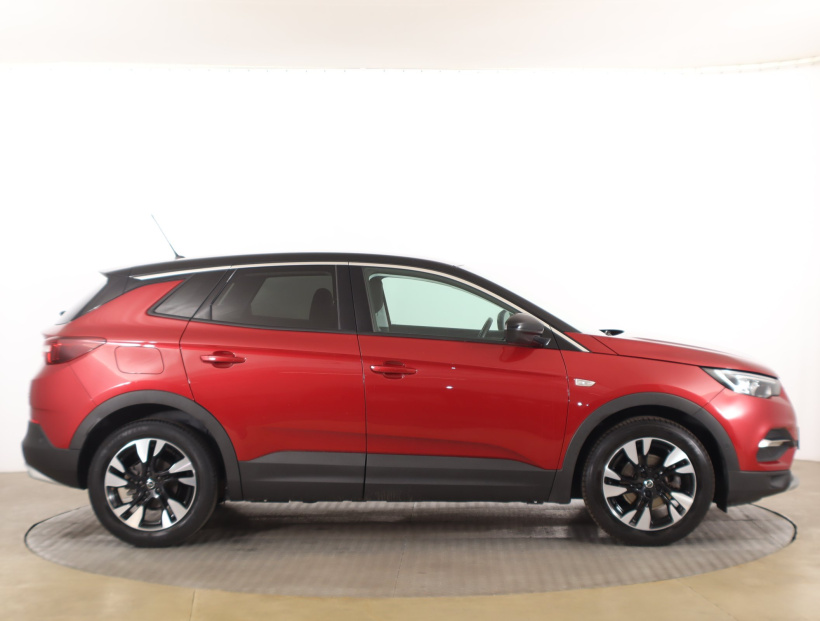 Opel Grandland, 2019