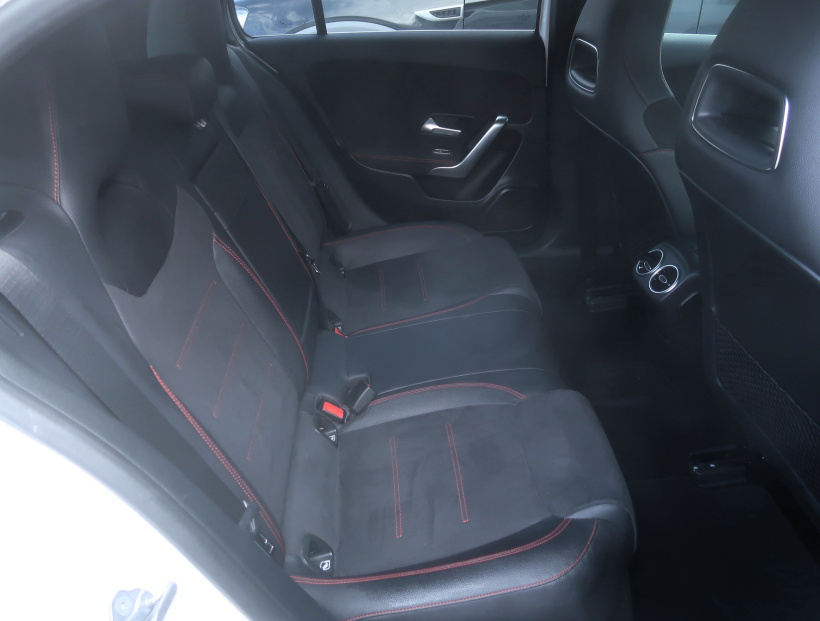 Mercedes-Benz A, 2018