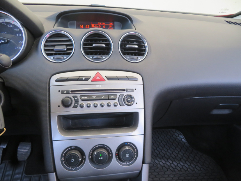 Peugeot 308, 2008