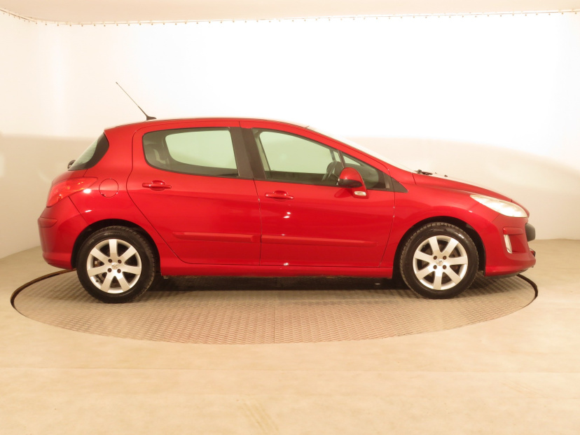 Peugeot 308, 2008