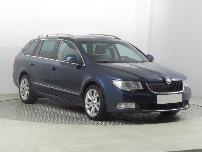 Škoda Superb, 2010