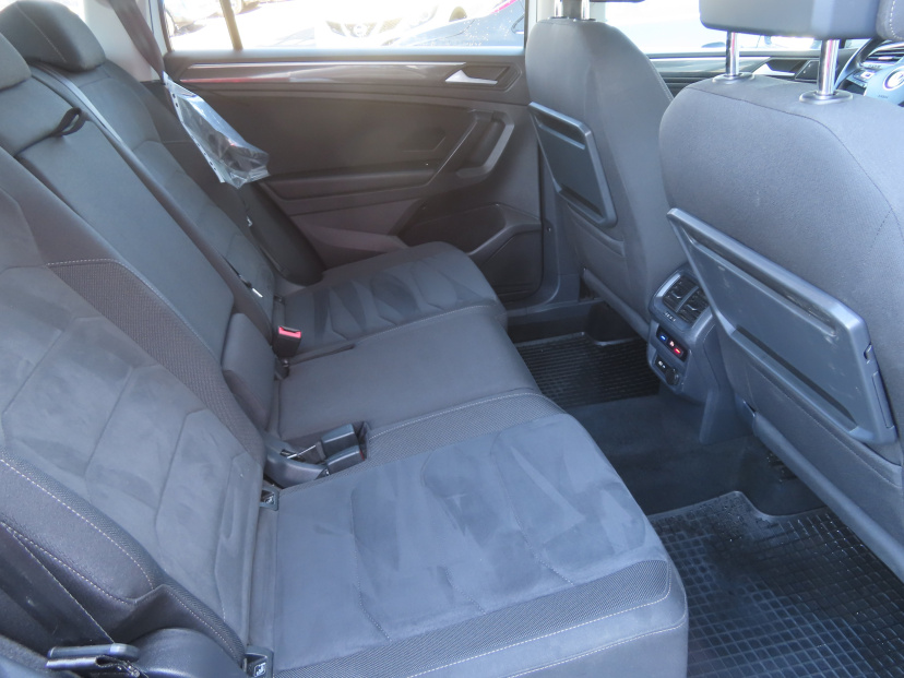 Volkswagen Tiguan Allspace, 2021