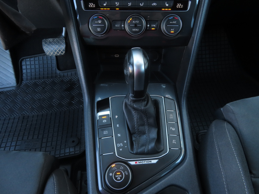 Volkswagen Tiguan Allspace, 2021