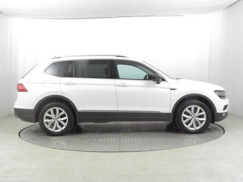 Volkswagen Tiguan Allspace, 2021