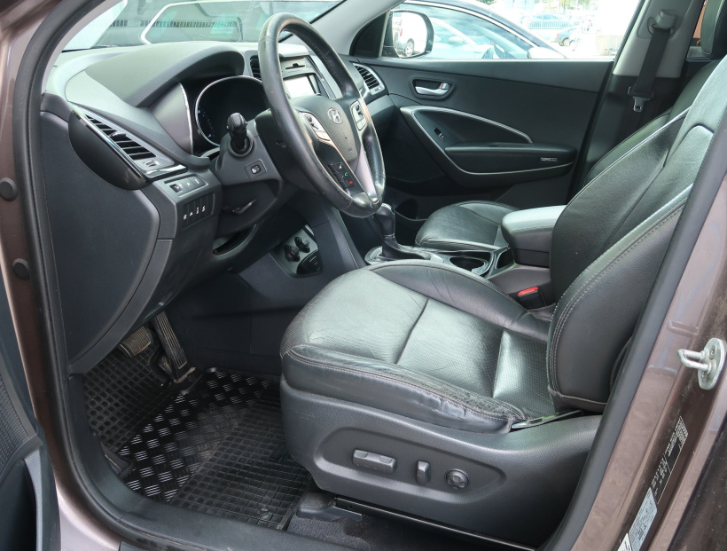 Hyundai Grand Santa Fe, 2015