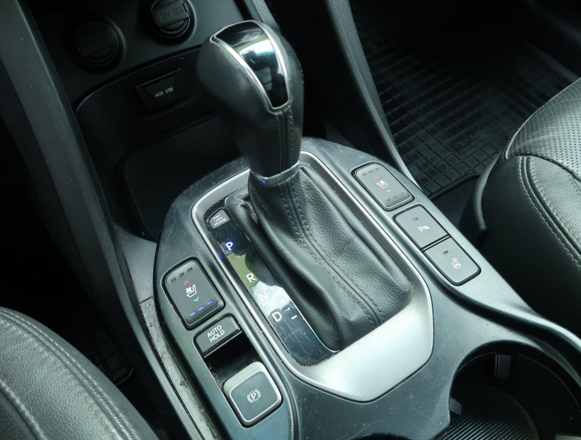 Hyundai Grand Santa Fe, 2015