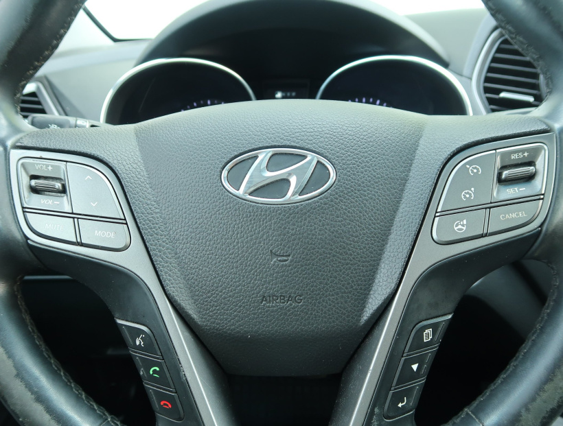 Hyundai Grand Santa Fe, 2015